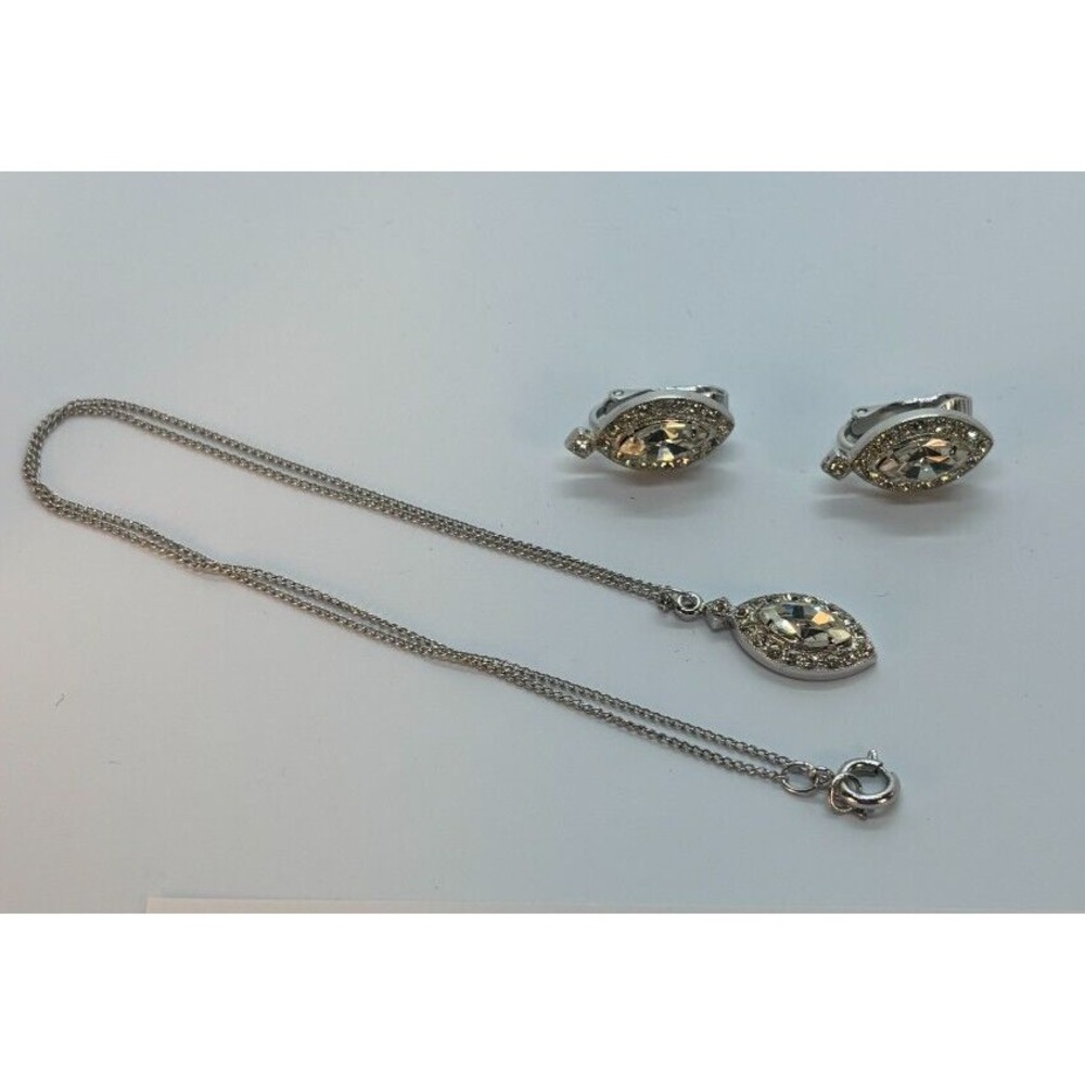 Earring Pendant Rhinestone Necklace Set Silver Tone Vintage‎ Delicate
